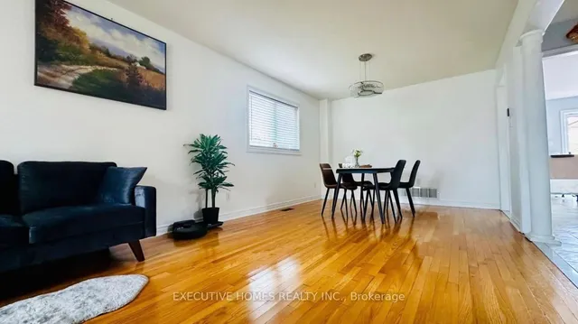 Additional image 5 of 49 Westfield Tr