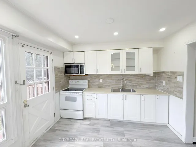 Additional image 10 of 62 Barrington Cres