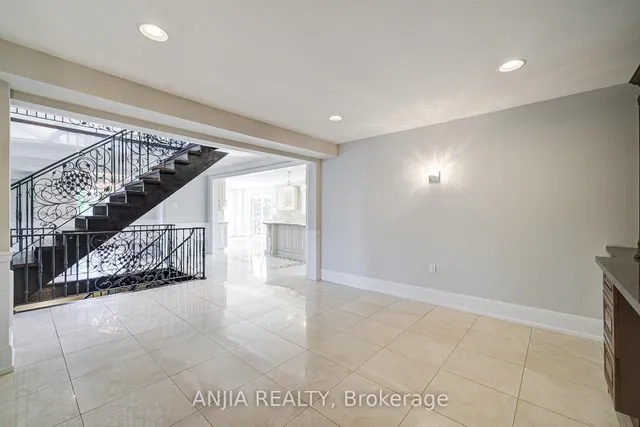 Additional image 45 of 44 Bellini Ave