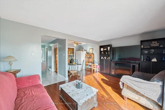 Additional image 13 of 31 Jacobs Sq