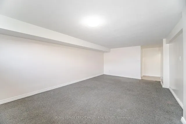 Additional image 37 of 36 Autumn Blvd