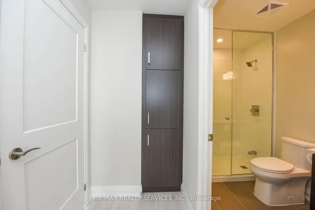 Additional image 29 of 15 Lynch St Unit 2103