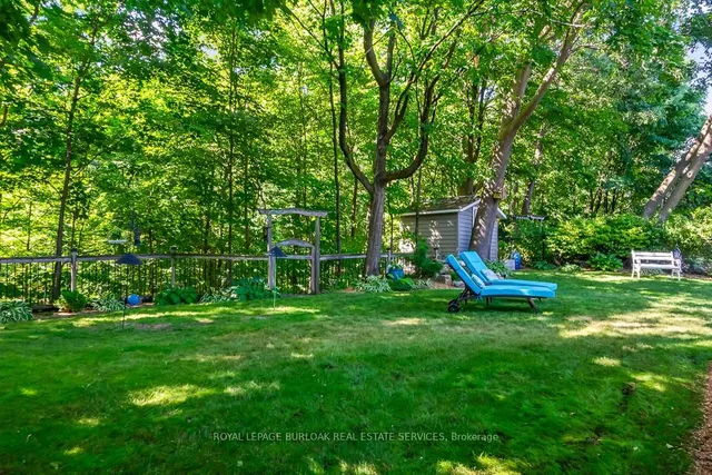 Additional image 40 of 1318 Hillview Cres