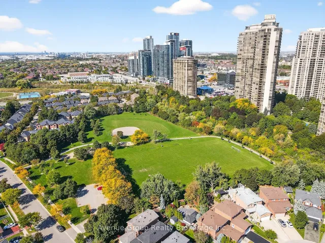 Additional image 38 of 50 Eglinton Ave Unit 1807