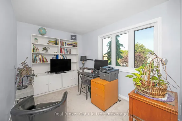 Additional image 25 of 163 Ross Lane