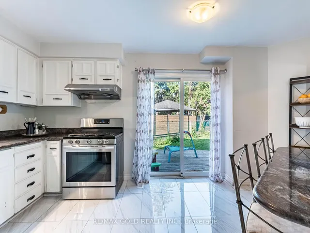 Additional image 12 of 30 Longbourne Cres