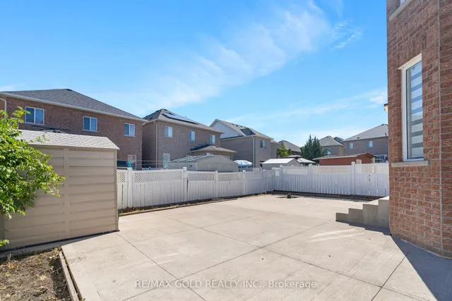 Additional image 44 of 48 Fountainview Way