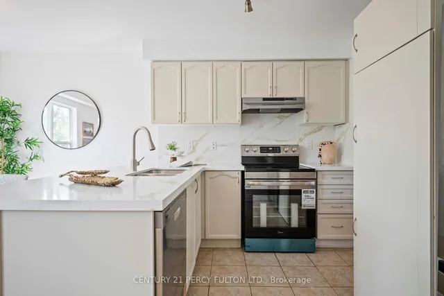 Additional image 29 of 5980 Whitehorn Ave Unit 90