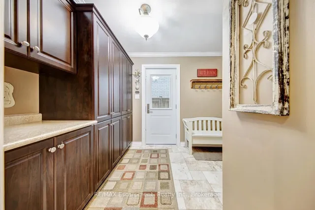 Additional image 19 of 2029 Banbury Cres