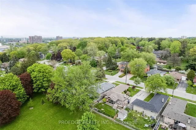 Additional image 34 of 262 Randall Cres