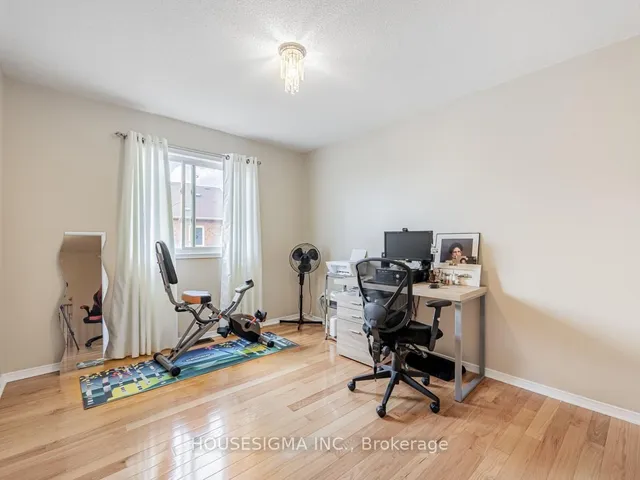 Additional image 26 of 415 Hillbury Dr