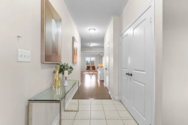 Additional image 5 of 18 Hogan Manor Dr