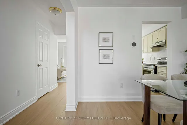 Additional image 15 of 5980 Whitehorn Ave Unit 90