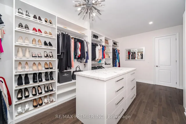Additional image 29 of 18 Erintown Cres
