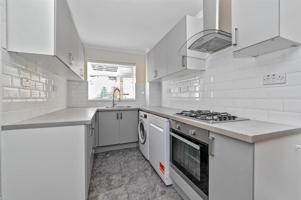 Additional image 6 of Cell Barnes Lane, St. Albans