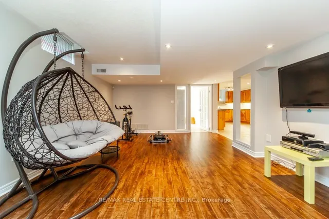 Additional image 34 of 6901 Early Settler Row