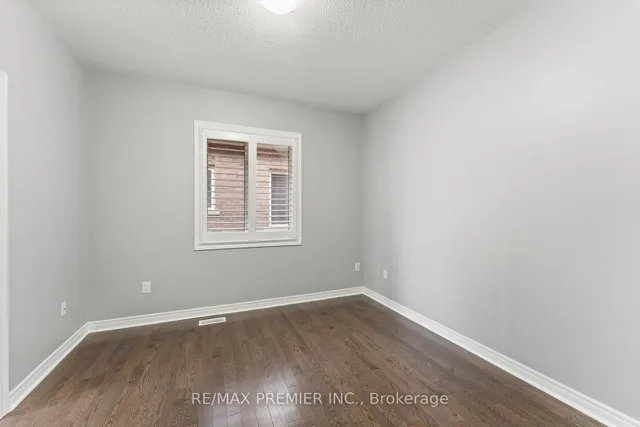 Additional image 33 of 71 Hoey Cres