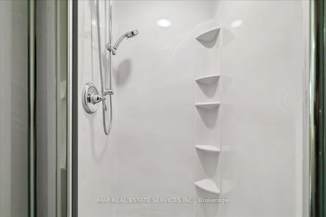 Additional image 25 of 5342 Landsborough Ave