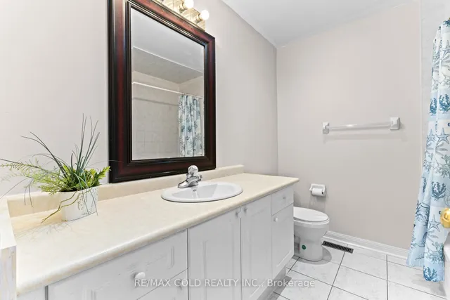 Additional image 31 of 83 Mount Ranier Cres