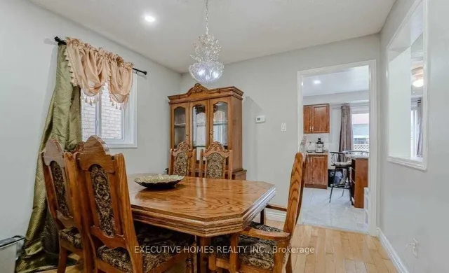 Additional image 11 of 114 Toba Cres