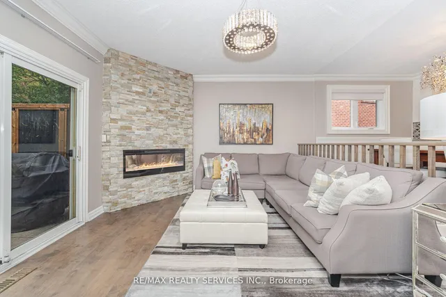 Additional image 13 of 33 Carnforth Dr