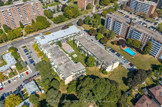Additional image 4 of 1624 Bloor St Unit 9