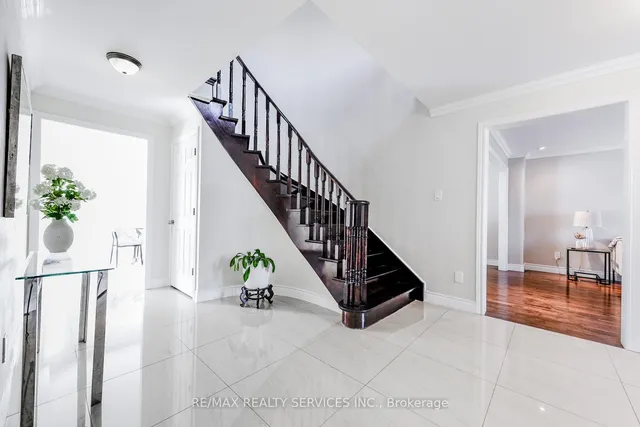 Additional image 8 of 10 St Mark Pl