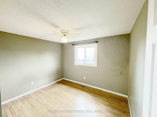 Additional image 22 of 62 Barrington Cres