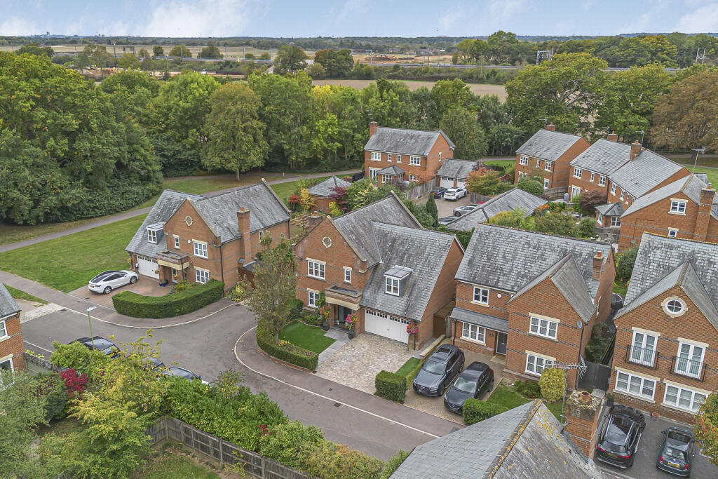 Additional image 29 of Beningfield Drive, St. Albans, Hertfordshire, AL2