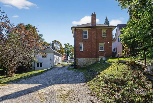 Additional image 41 of 34 Joseph St