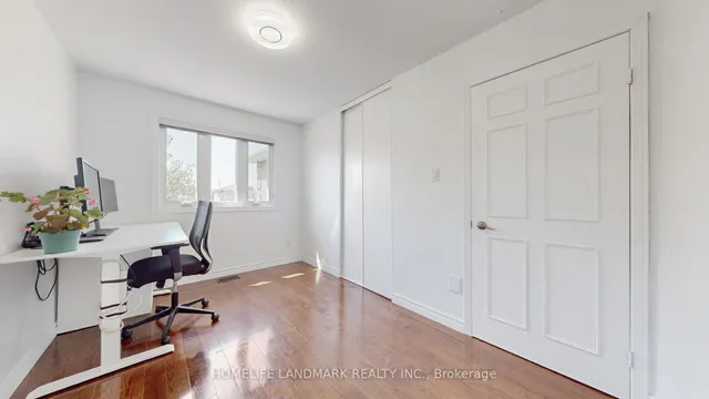 Additional image 14 of 373 Kingsbridge Garden Circ