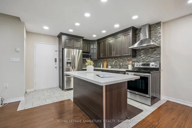 Additional image 4 of 1624 Bloor St Unit 51