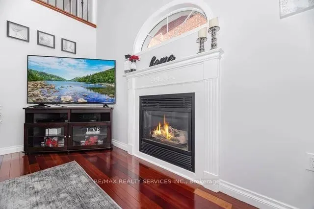 Additional image 19 of 8 Barnes Crt