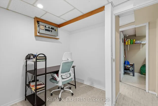 Additional image 21 of 36 Nancy Mccredie Dr