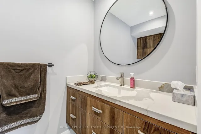 Additional image 18 of 27 Morrison Creek Cres