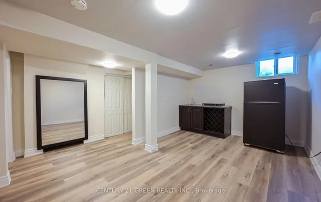 Additional image 36 of 1 Greenarrow Crt