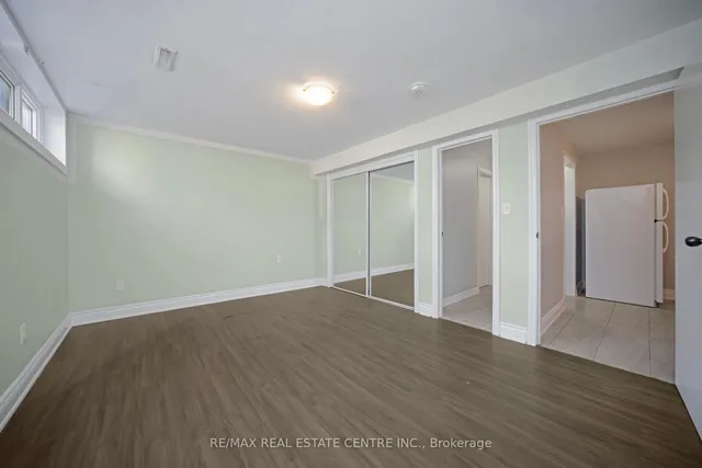 Additional image 36 of 35 Madison St