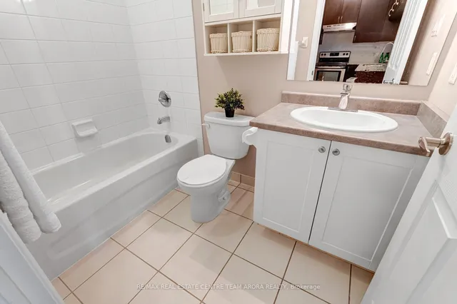 Additional image 25 of 50 Sky Harbour Dr Unit 402