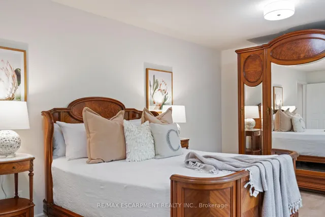 Additional image 24 of 463 Grand Blvd