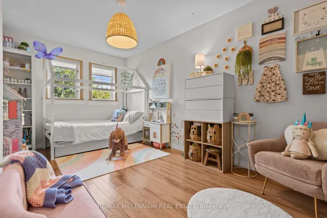 Additional image 28 of 17 Prince Cres