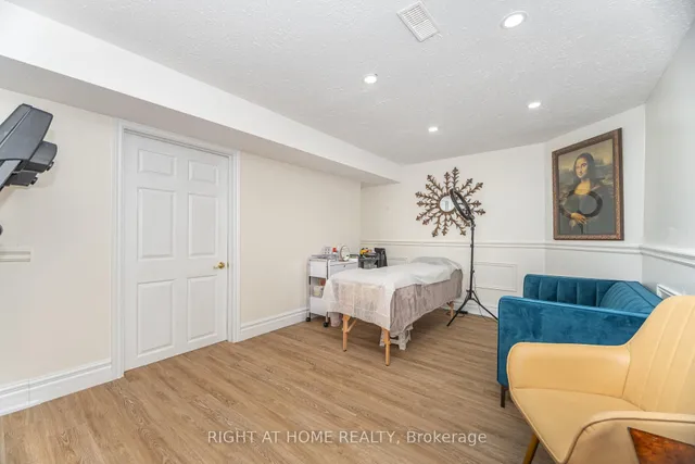 Additional image 44 of 2 Melrose Gdns