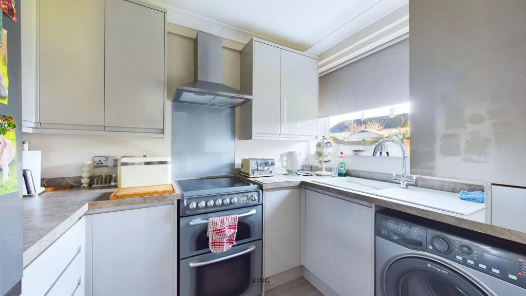 Additional image 4 of Stockbreach Close, Hatfield, AL10