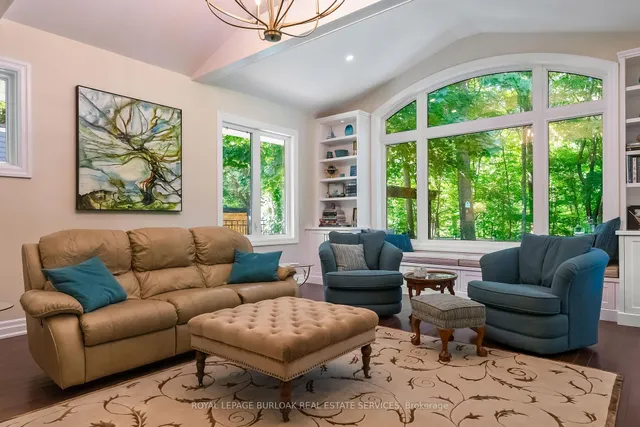 Additional image 17 of 1318 Hillview Cres