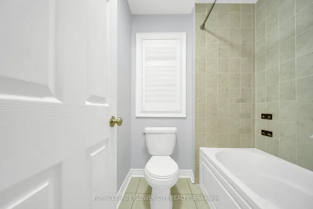 Additional image 37 of 44 YOUNG GARDEN Cres