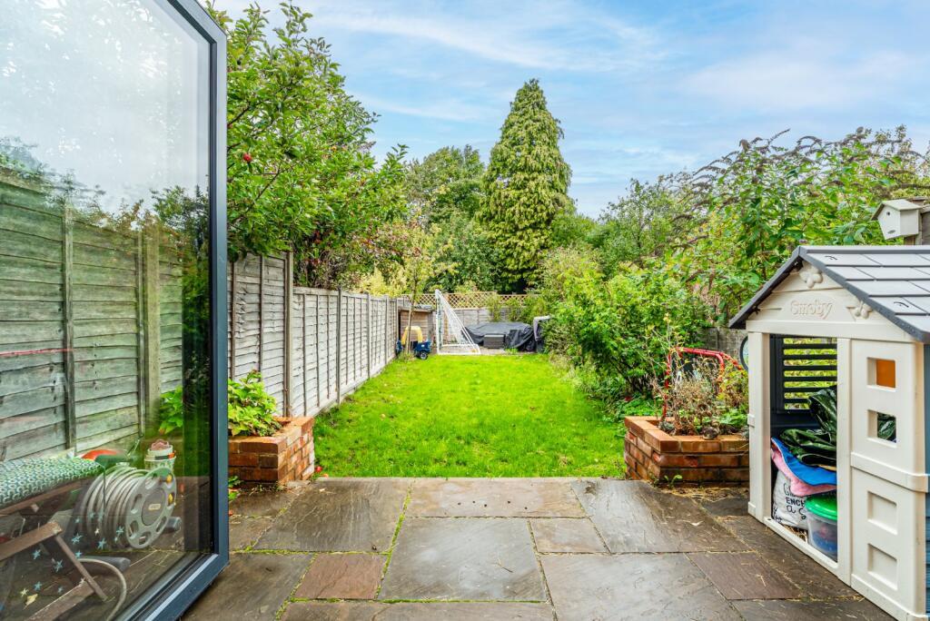 Additional image 3 of Eaton Road, St. Albans, Hertfordshire, AL1