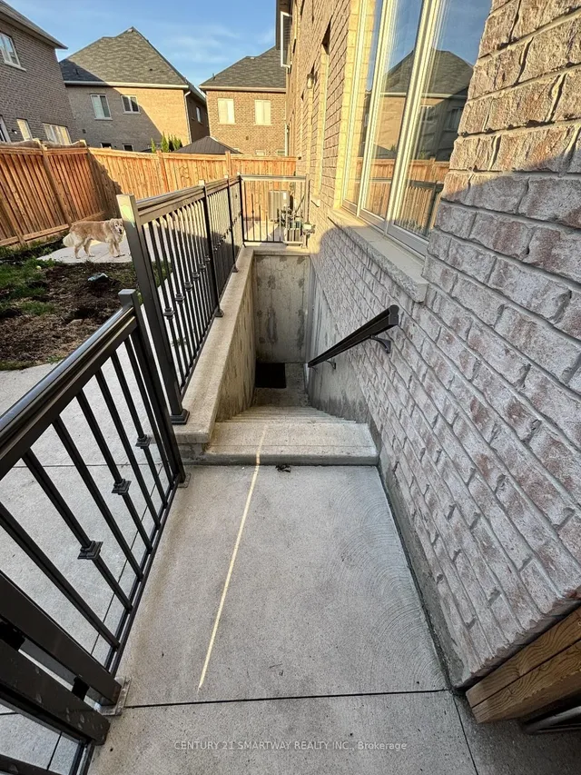 Additional image 26 of 25 Bucksaw St