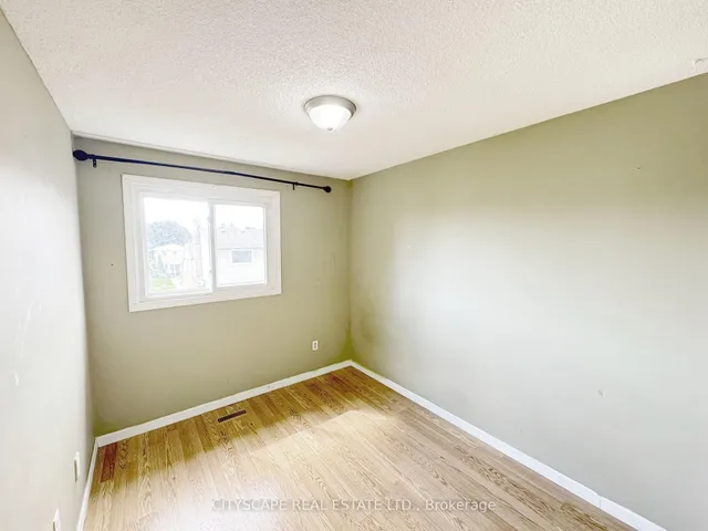 Additional image 25 of 62 Barrington Cres