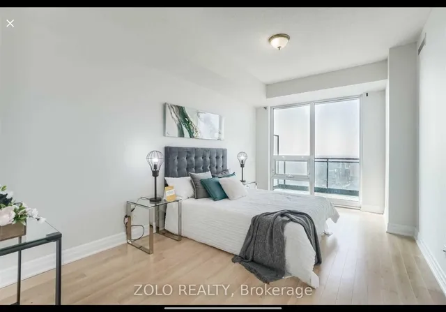 Additional image 12 of 100 John St Unit 1905