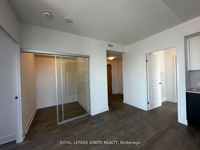 Additional image 11 of 202 Burnhamthorpe Rd Unit 1903