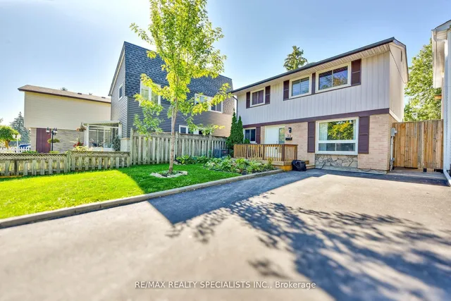 Property image for 25 Homer Sq